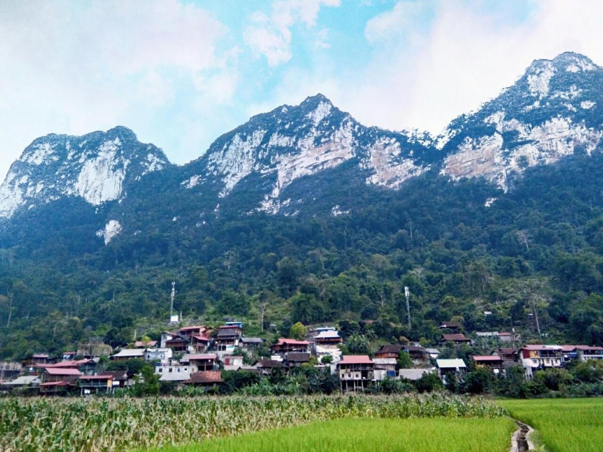Ba Be Hoang Quan Homestay מראה חיצוני תמונה