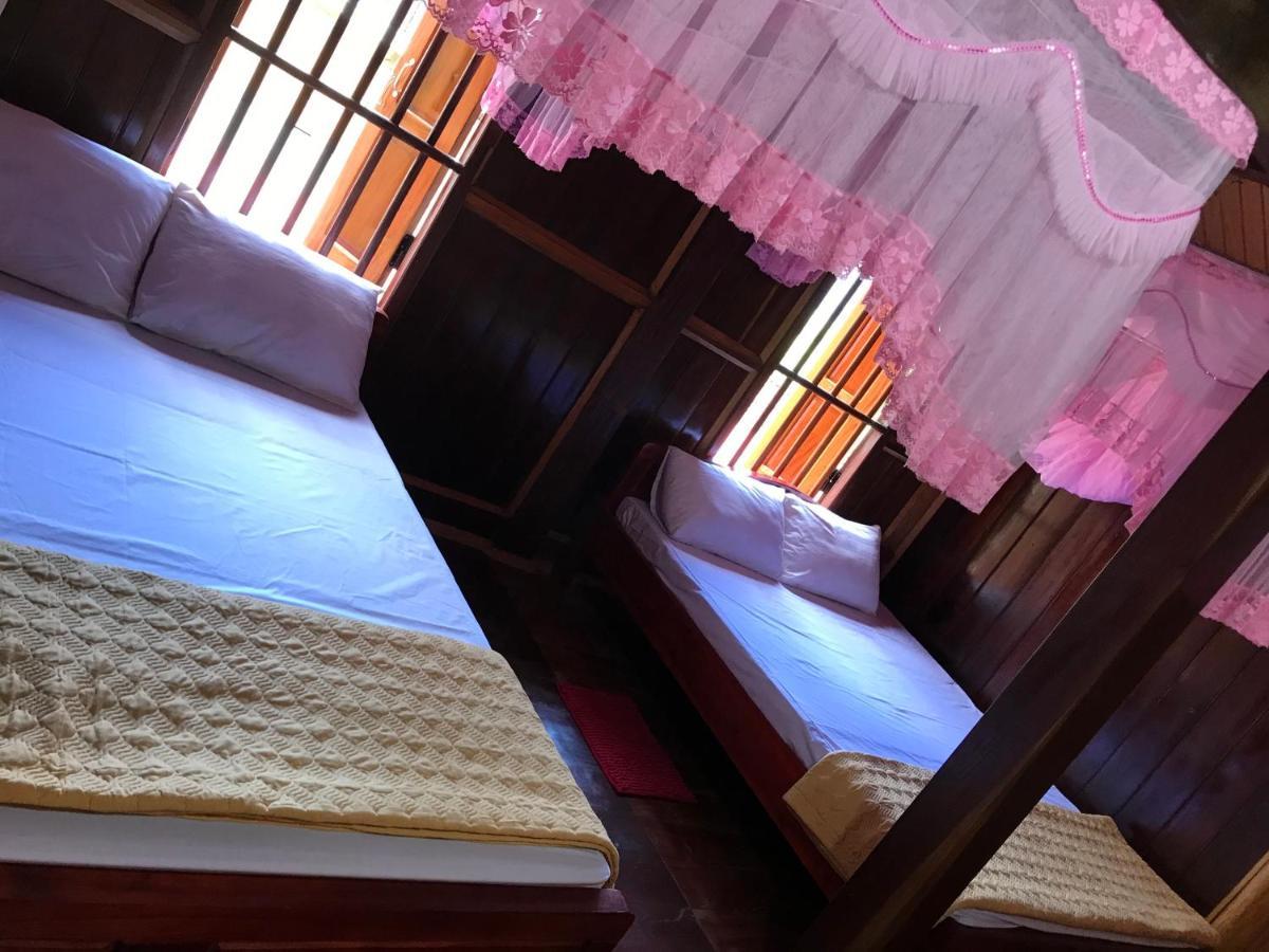 Ba Be Hoang Quan Homestay מראה חיצוני תמונה