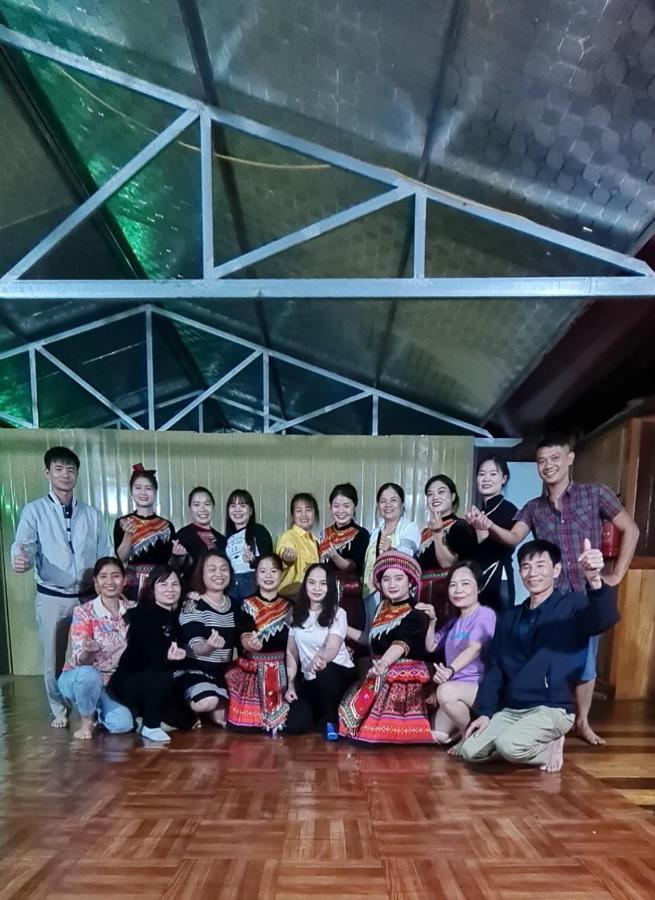 Ba Be Hoang Quan Homestay מראה חיצוני תמונה