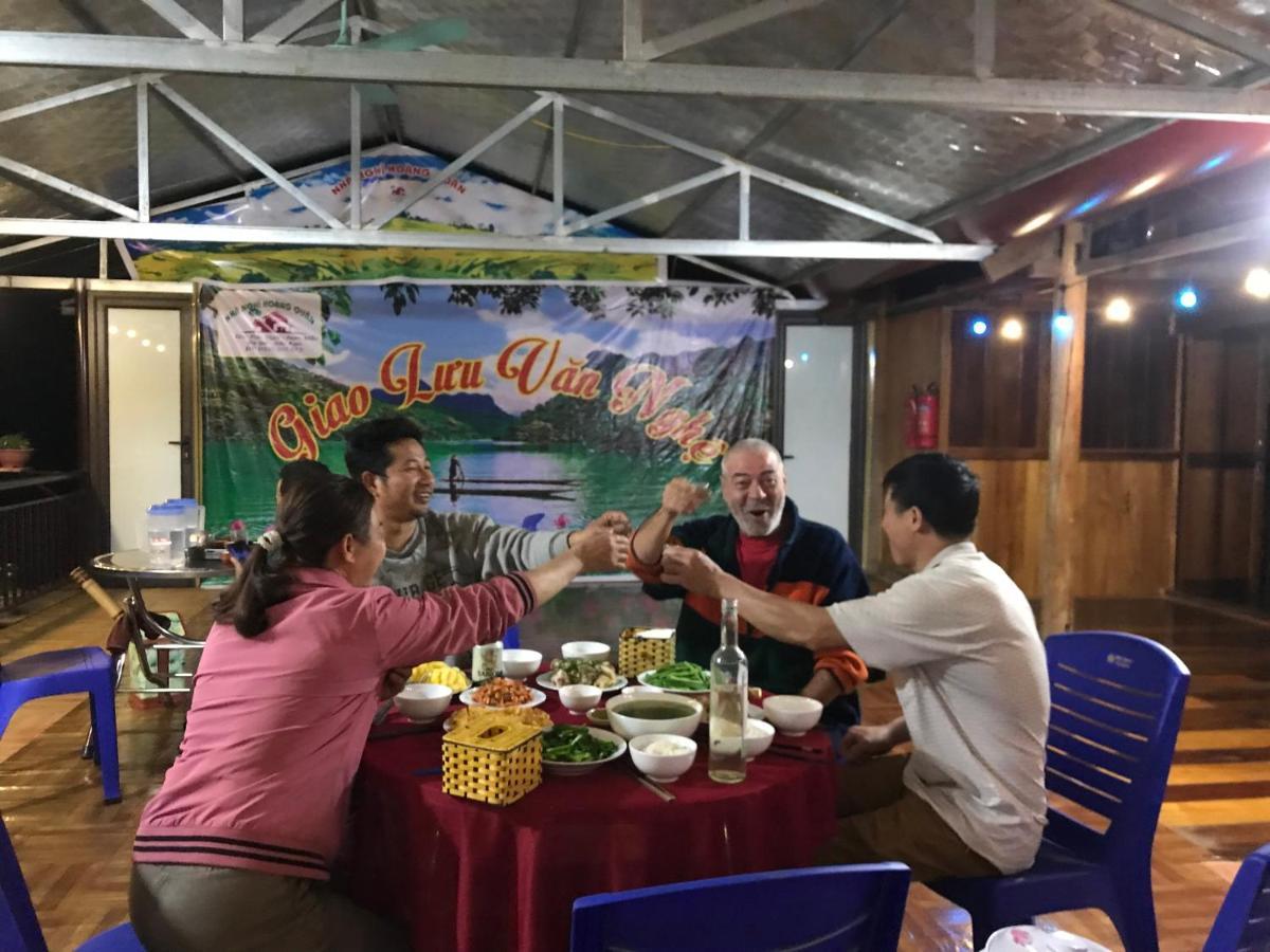 Ba Be Hoang Quan Homestay מראה חיצוני תמונה