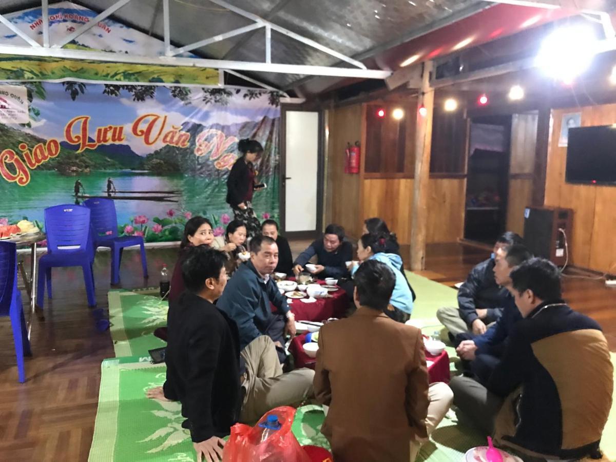 Ba Be Hoang Quan Homestay מראה חיצוני תמונה